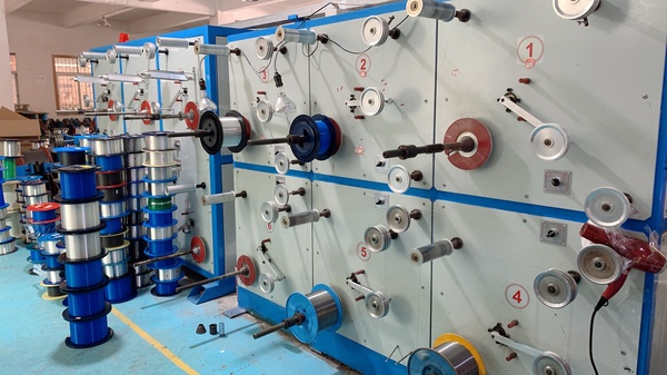 JXL fiber optic cable workshop